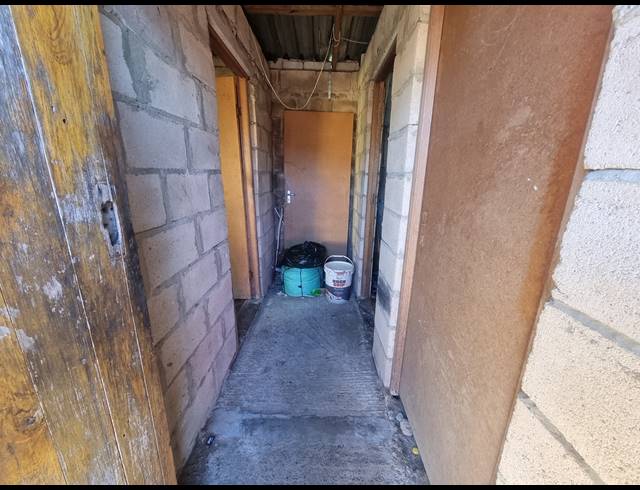 4 BEDROOM FREESTANDING FOR SALE IN KWANONQABA